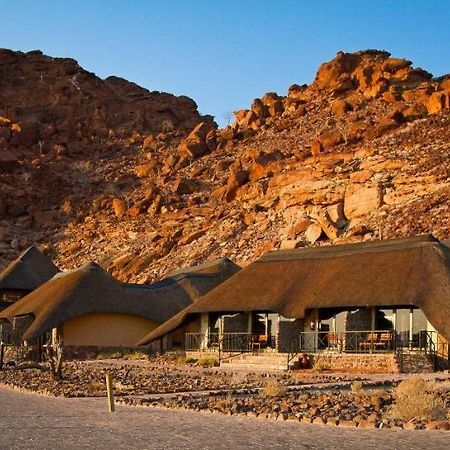 Twyfelfontein Country Lodge Екстериор снимка