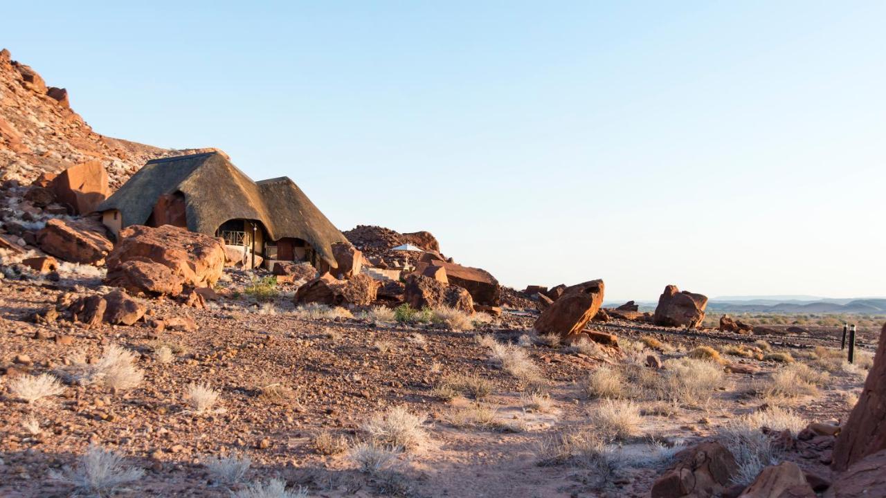 Twyfelfontein Country Lodge Екстериор снимка