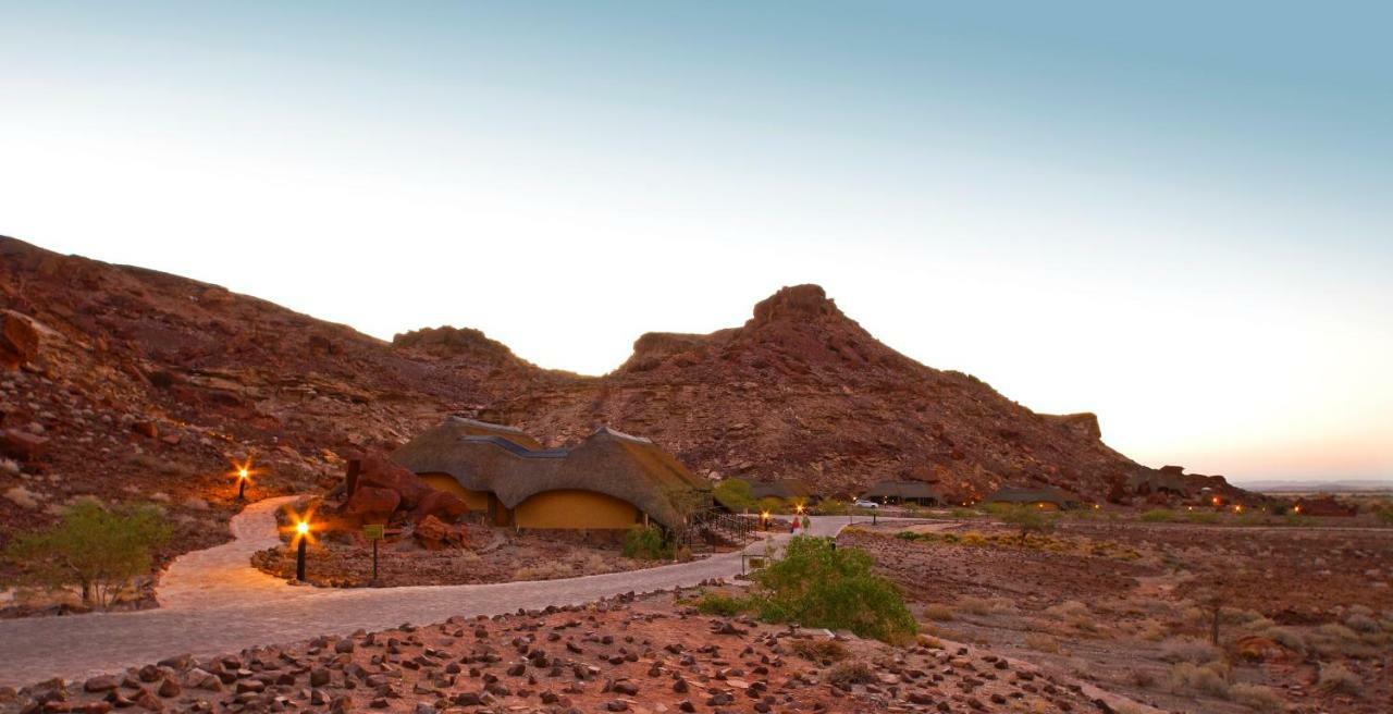 Twyfelfontein Country Lodge Екстериор снимка