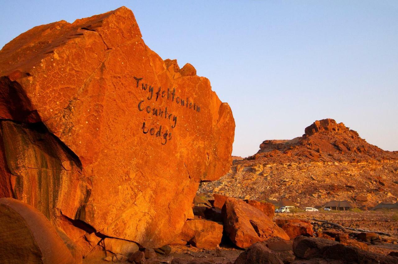 Twyfelfontein Country Lodge Екстериор снимка