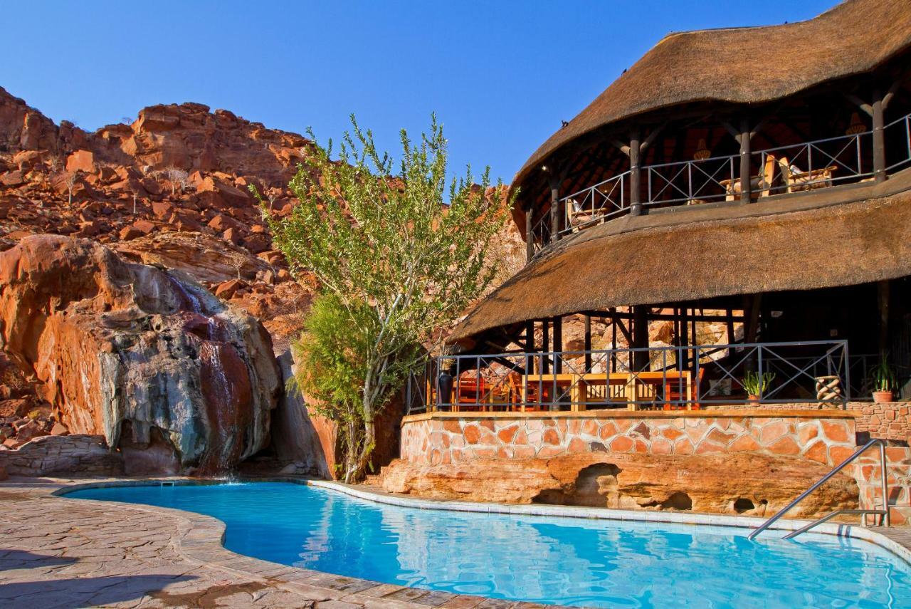 Twyfelfontein Country Lodge Екстериор снимка