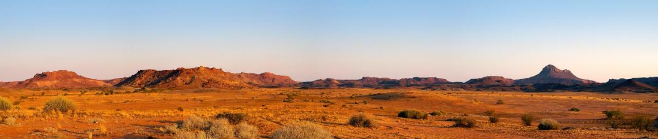 Twyfelfontein Country Lodge Екстериор снимка